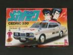 1/20　よろしくメカドック　0CEDRIC 330 セドリック　4ドアハードトップブロアム